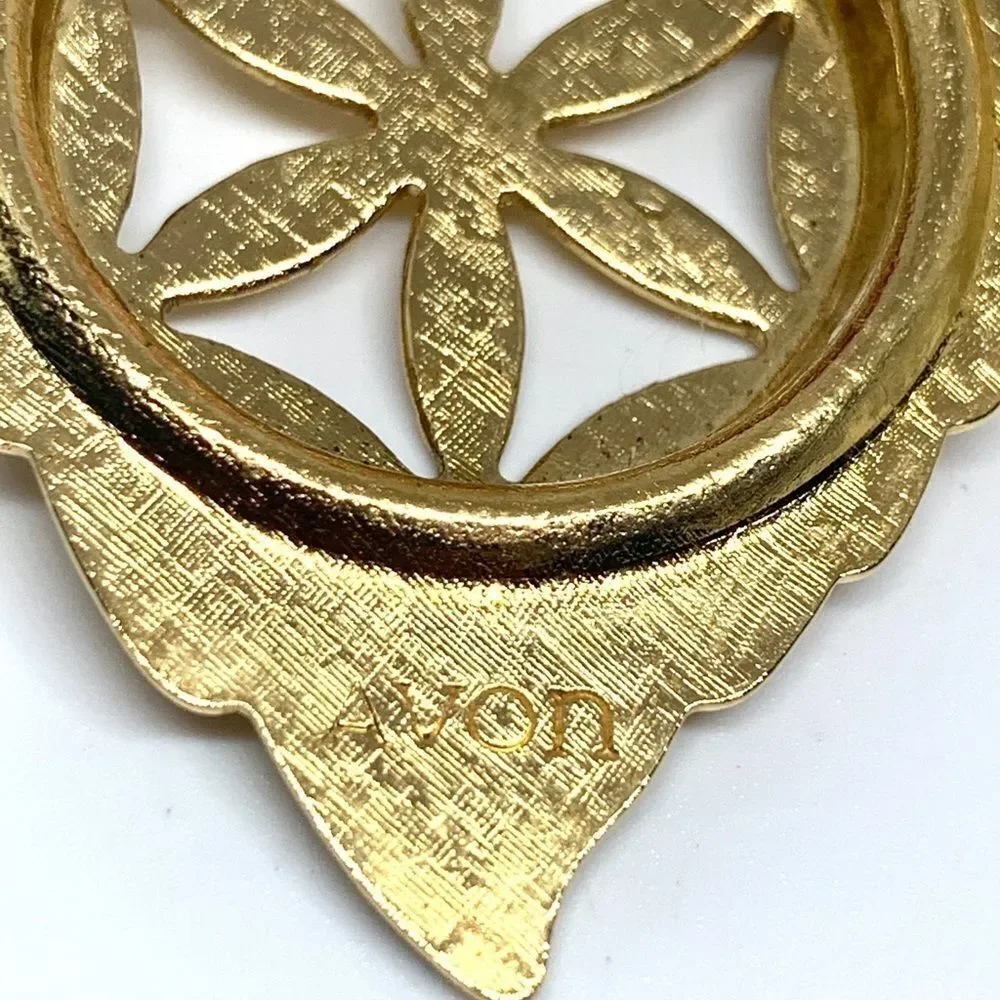 VINTAGE⚜️AVON Locket Keepsake Leaf Brooch